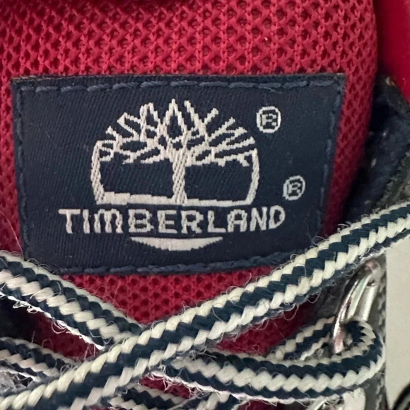 Timberland: Junior Field Boots. Grey and Red Colorway Size 5.5 Leather - Picture 12 of 14